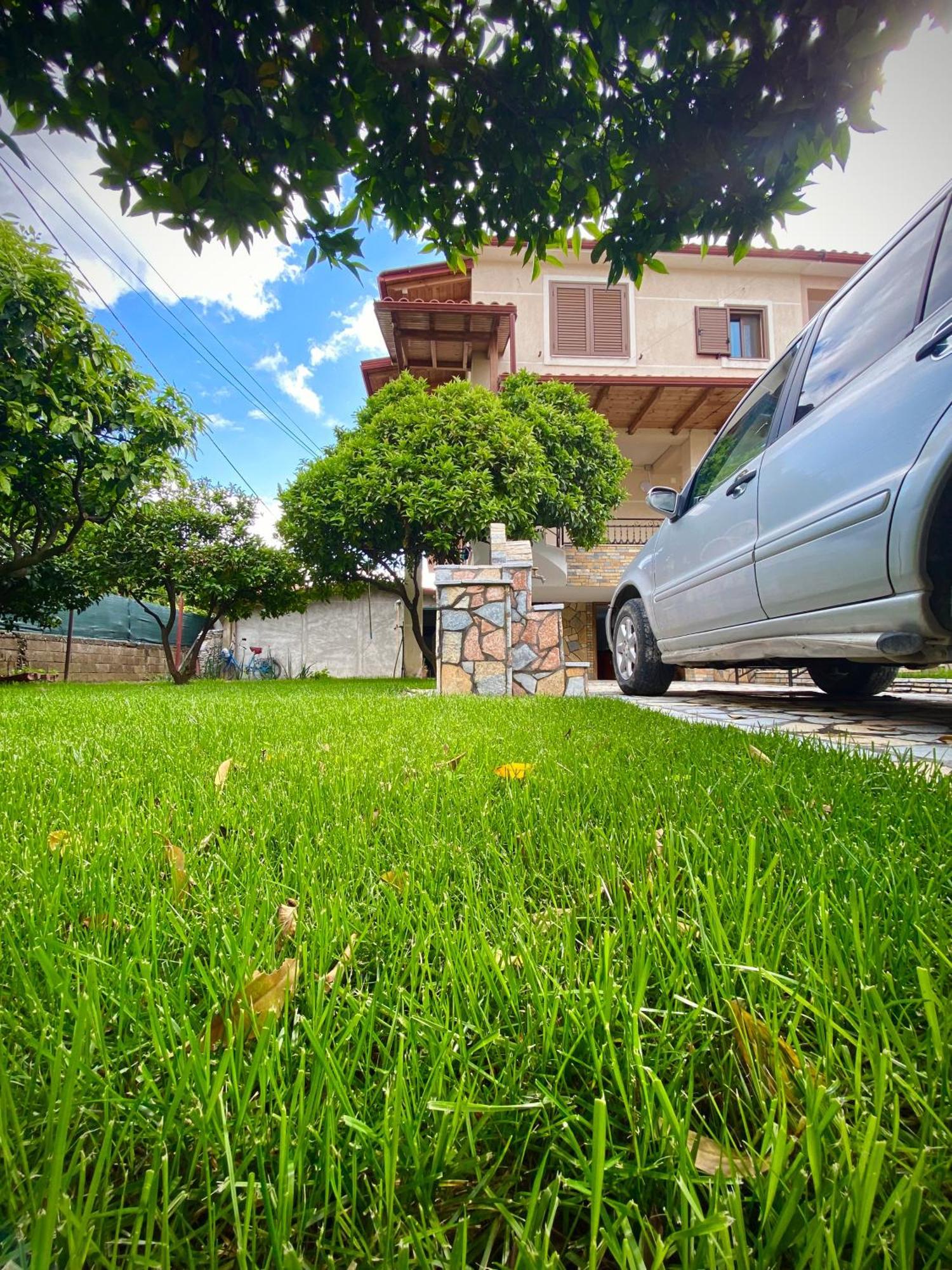 Villa Berat Exterior foto